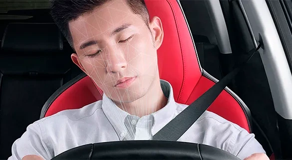 Мониторинг и предупреждение усталости водителя