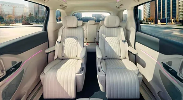 Широчайший простор семиместного салона